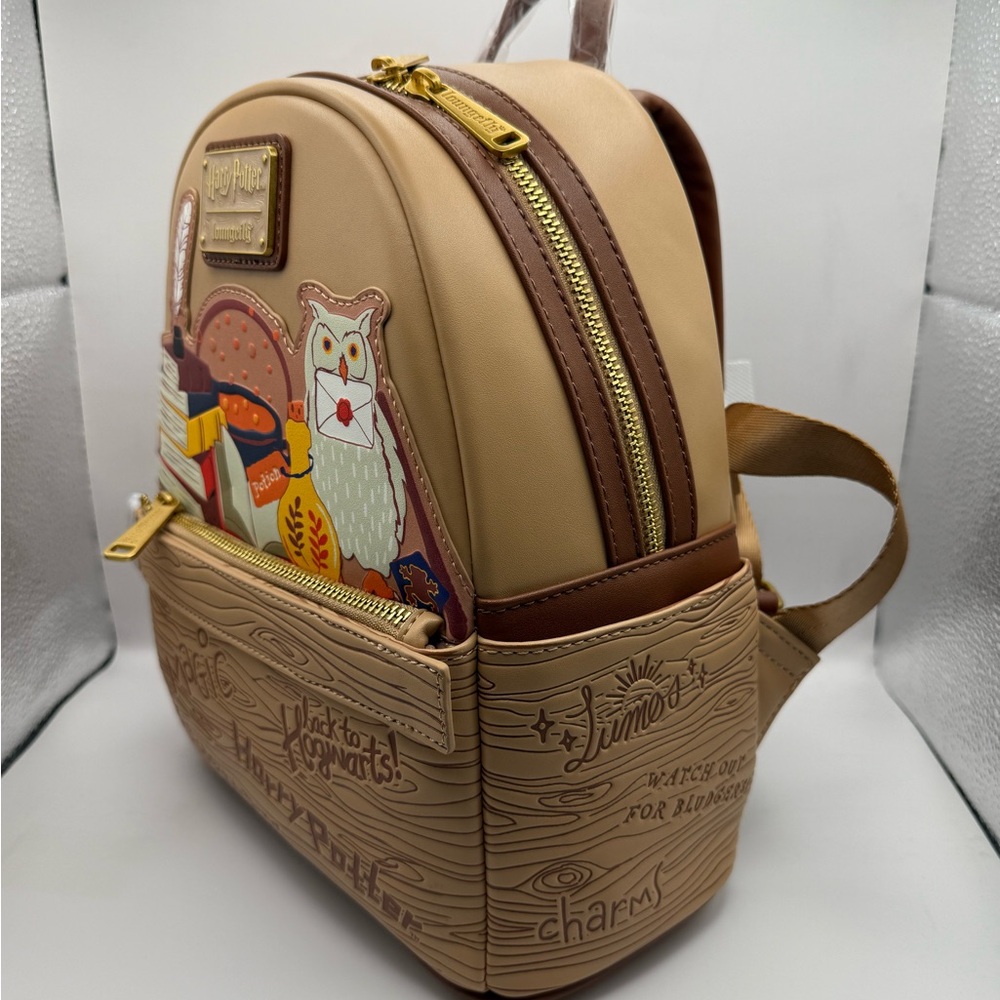 Loungefly Harry Potter Hogwarts Backpack with Gold Accents NWT - Picture 2 of 3